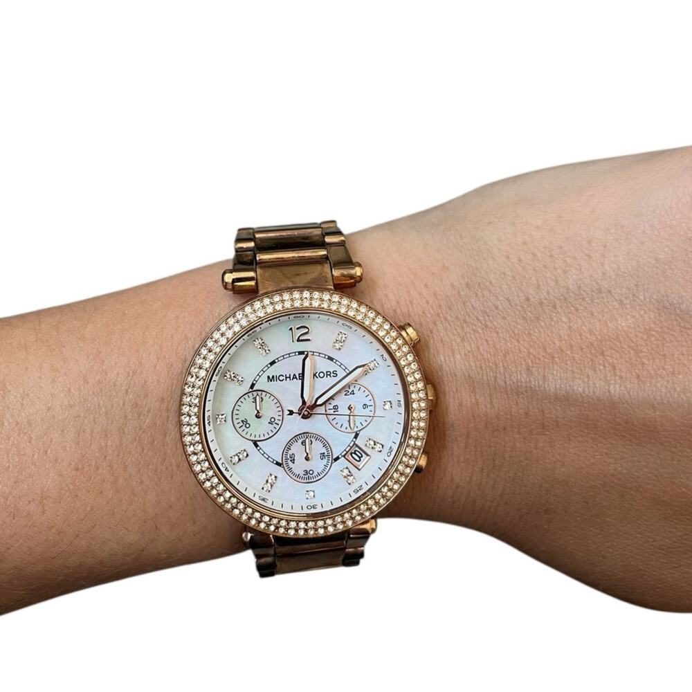 Michael Kors Women's Parker Rose Gold Watch Crystals MK5491 FOR PARTS